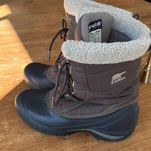 Sorel Brown and Black Insulated Snow Boots